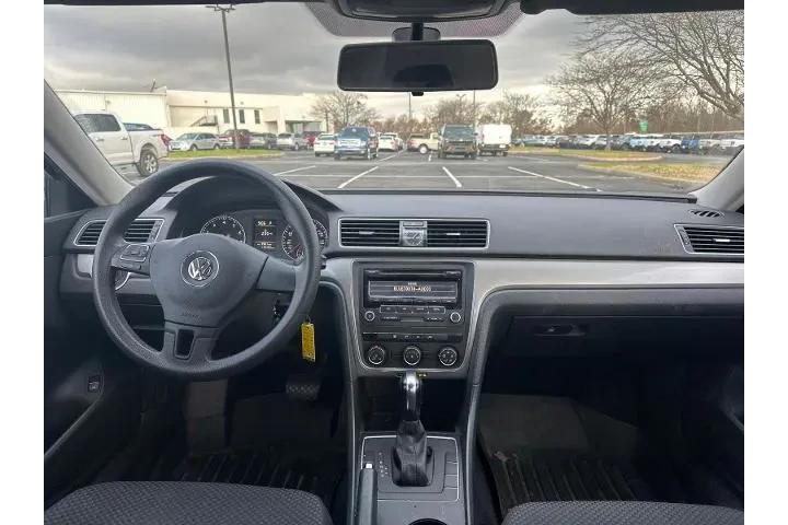 $6500 : Volkswagen Passat 2013 S 4dr image 5