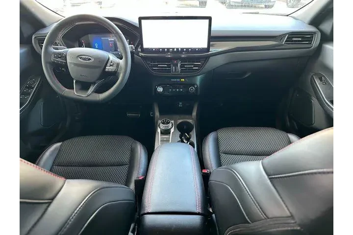 $23875 : Ford Escape 2023 ST-Line 4dr image 10