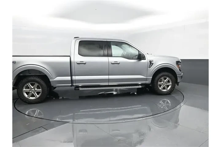 $38843 : Ford F-150 2024 4x4 XLT 4dr image 4
