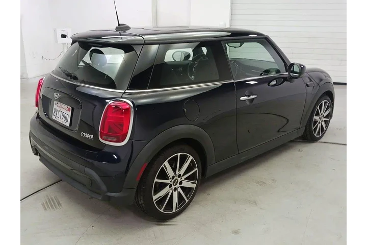 $19998 : MINI Hardtop 2 Door 2022 Coo image 5