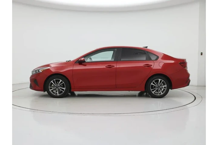 $17998 : Kia Forte 2023 LXS 4dr Sedan image 3