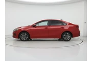 $17998 : Kia Forte 2023 LXS 4dr Sedan thumbnail