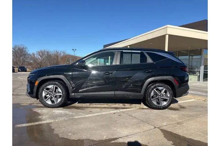 $25498 : Hyundai TUCSON 2025 SEL 4dr image 2