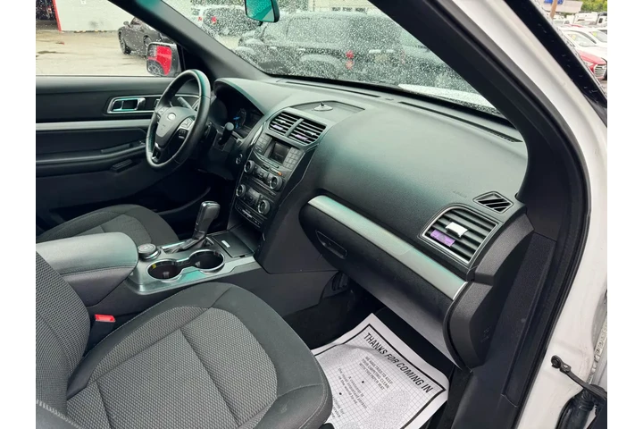 $11980 : 2017 Explorer XLT image 9
