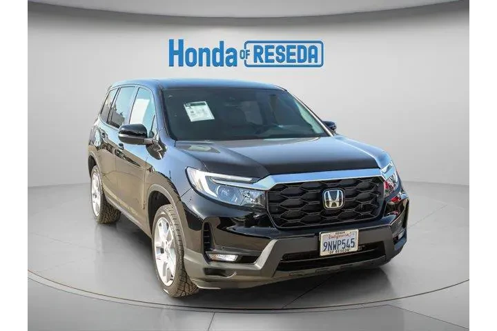 $36889 : Honda Passport 2024 AWD EX-L image 3
