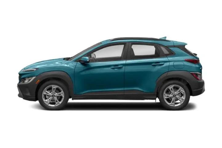 $15998 : Hyundai KONA 2022 AWD SEL 4d image 2