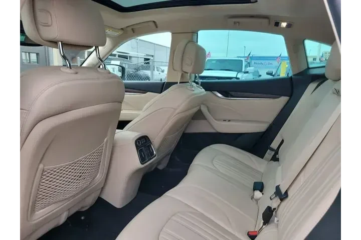 $33990 : Maserati Levante 2022 AWD GT image 6