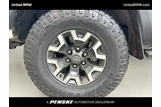$36495 : Toyota Tacoma 2023 4x4 TRD P thumbnail