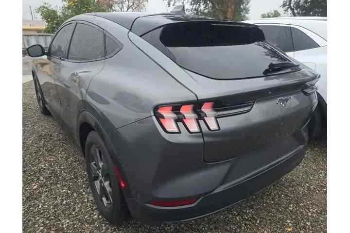 $17900 : Ford Mustang Mach-E 2021 AWD image 3