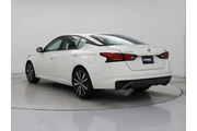 $19998 : Nissan Altima 2021 2.5 SR 4d thumbnail