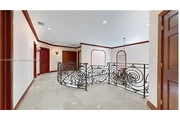 $19000 : Rental property with 5 bedro thumbnail