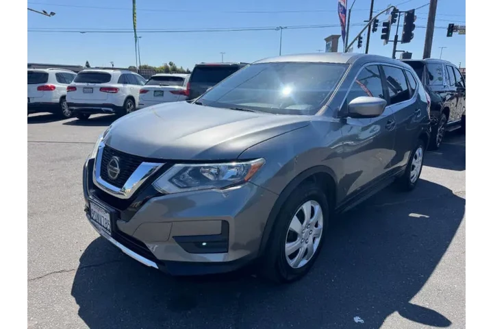 $10498 : 2018 Rogue S image 5