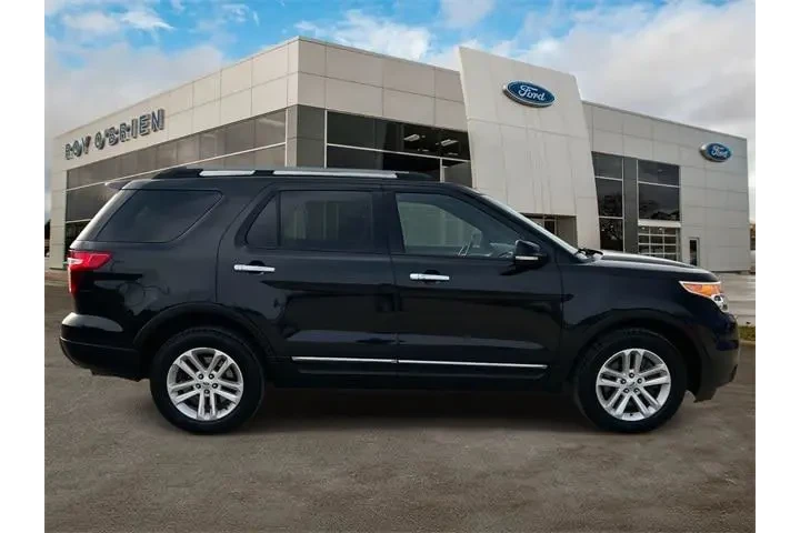 $12975 : Ford Explorer 2015 AWD XLT 4 image 6