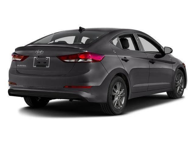 2017 Elantra image 4