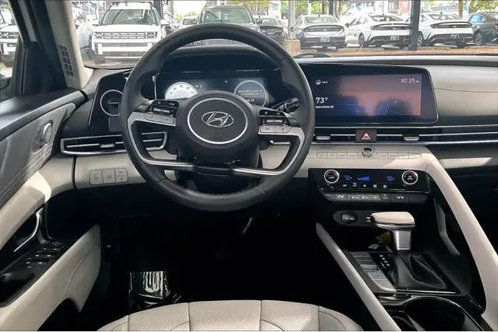 $19897 : Hyundai ELANTRA Hybrid 2021 image 6