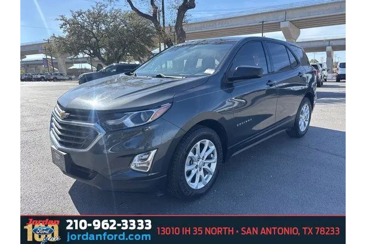 $12443 : Chevrolet Equinox 2018 LS 4d image 3