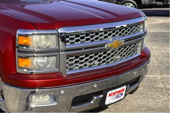 $21977 : Chevrolet Silverado 1500 201 image 4