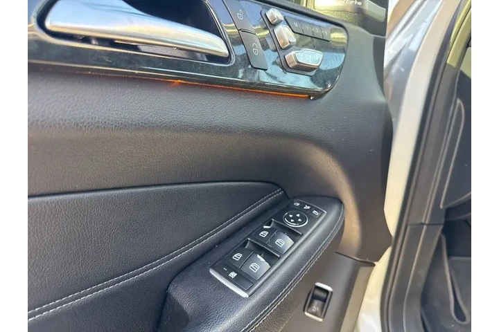 $22275 : Mercedes-Benz GLE 2019 AWD G image 6