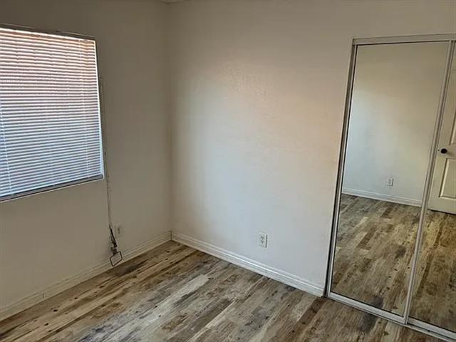 $2300 : 3 bed 2 Bath image 2