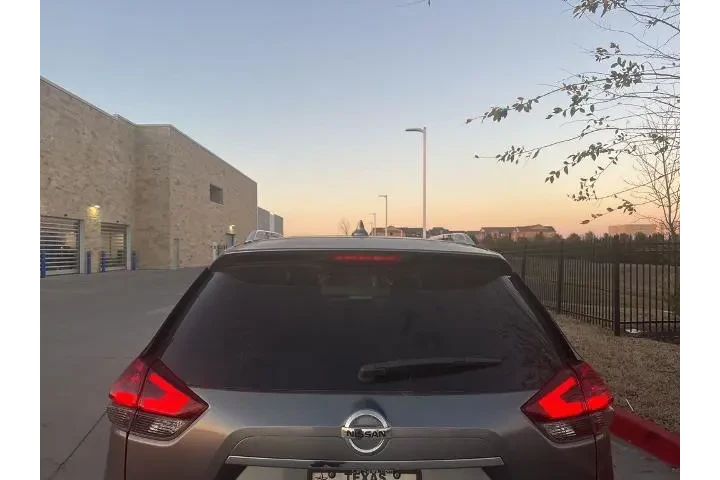 $11975 : Nissan Rogue 2018 S 4dr Cros image 5