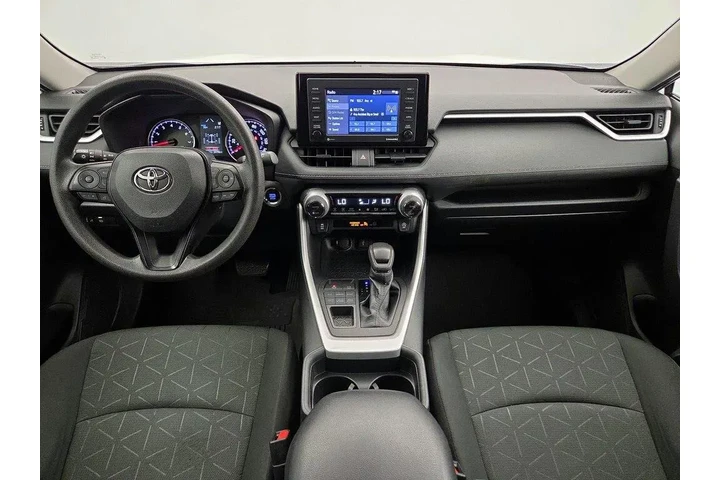 $26998 : Toyota RAV4 2021 AWD XLE 4dr image 9