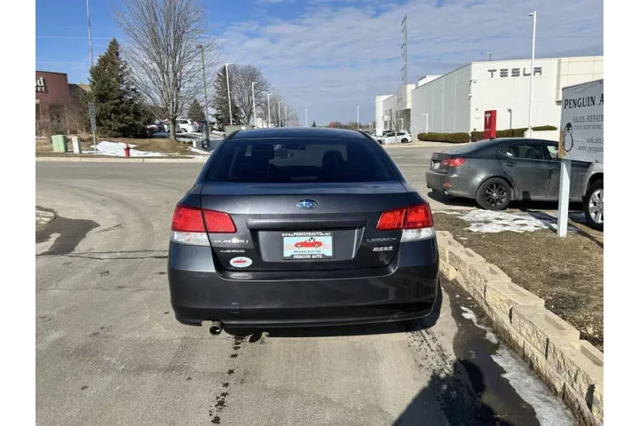 $6990 : 2013 Legacy 2.5i Premium image 5
