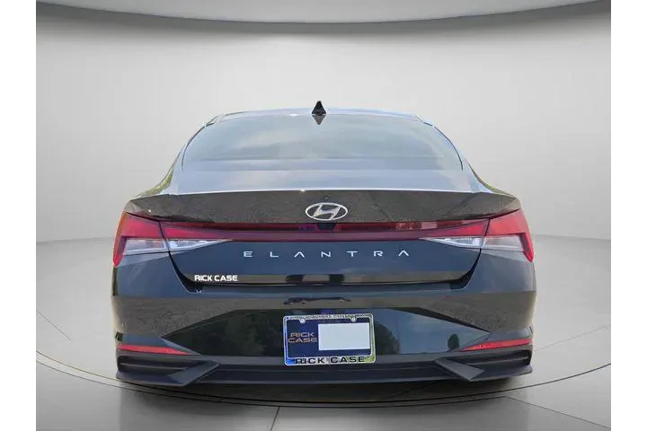 $20991 : Hyundai ELANTRA 2023 SEL 4dr image 5