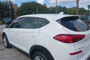 $13800 : 2019 Tucson SE thumbnail