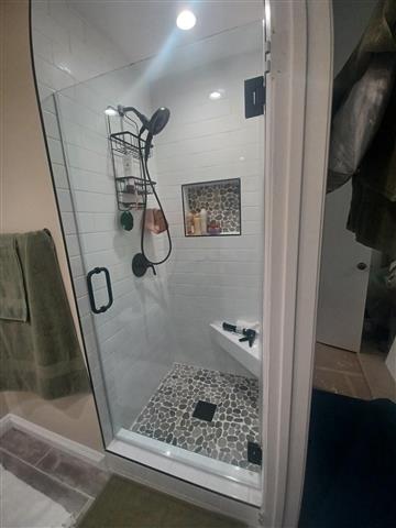 SHOWER DOORS, Ventanas y más ! image 10