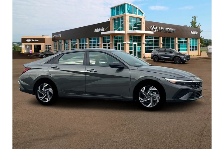 $20500 : Hyundai ELANTRA 2025 SEL Spo image 10