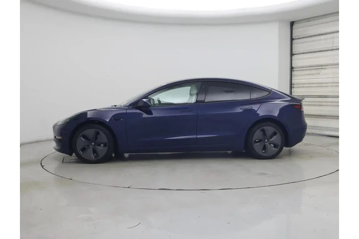 $31998 : Tesla Model 3 2022 AWD Long image 3