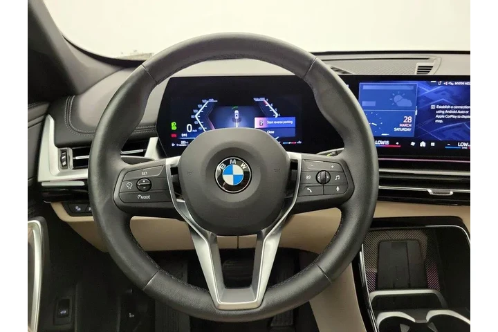 $31998 : BMW X1 2024 AWD xDrive28i 4d image 10