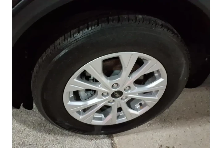 $24962 : Ford Escape 2024 AWD Active image 8