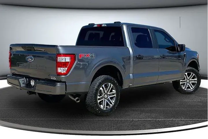 $29000 : Ford F-150 2021 4x4 XL 4dr S image 6