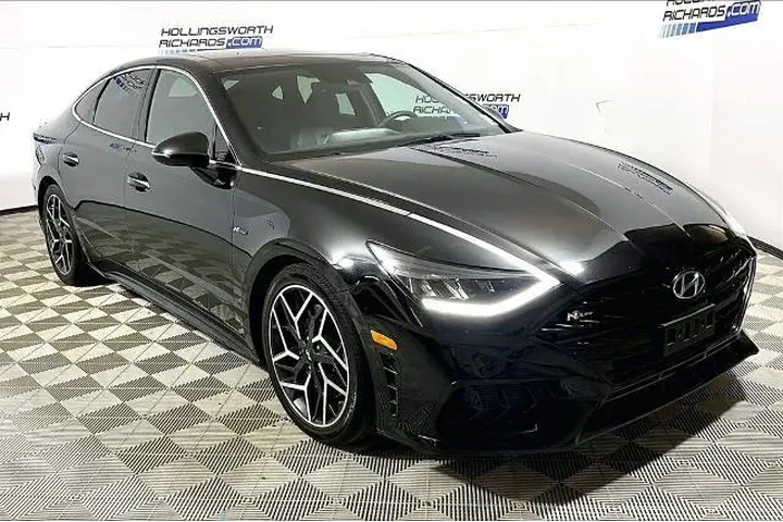 $21723 : Hyundai SONATA 2021 N Line 4 image 3