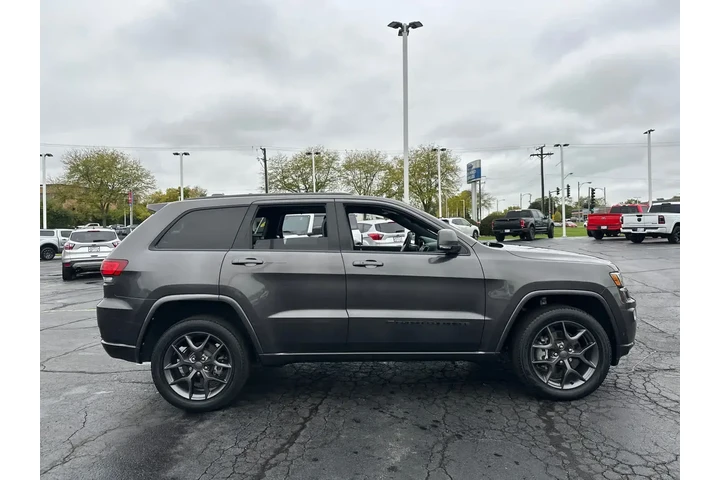 $32887 : Jeep Grand Cherokee 2021 4x4 image 9