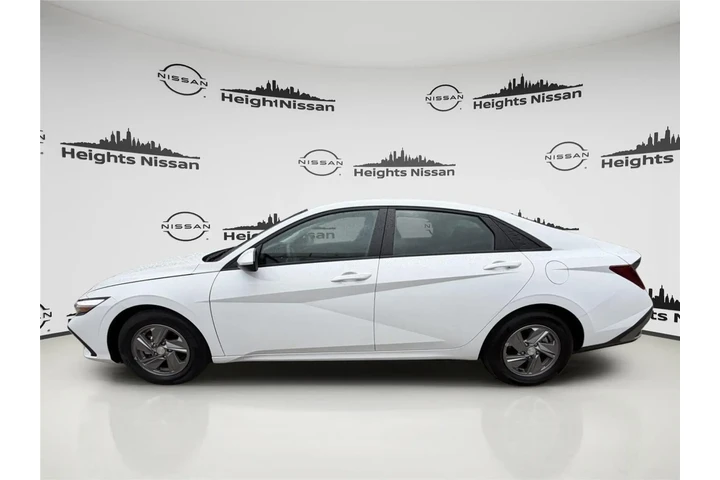 $20190 : Hyundai ELANTRA 2025 SE 4dr image 3