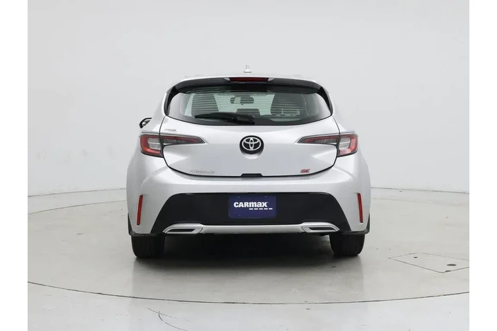 $21998 : Toyota Corolla Hatchback 202 image 6