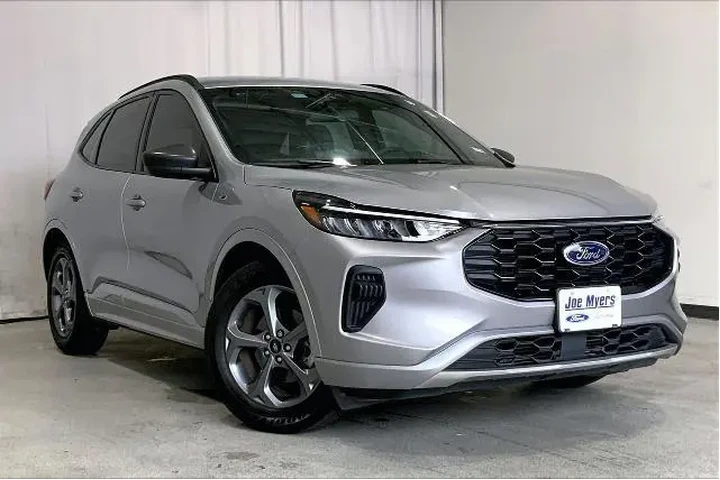 $19991 : Ford Escape 2023 ST-Line 4dr image 1