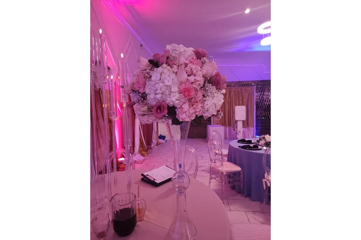 Salon de fiestas en whittier image 6