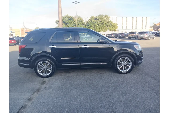 $19201 : Ford Explorer 2019 Limited 4 image 4