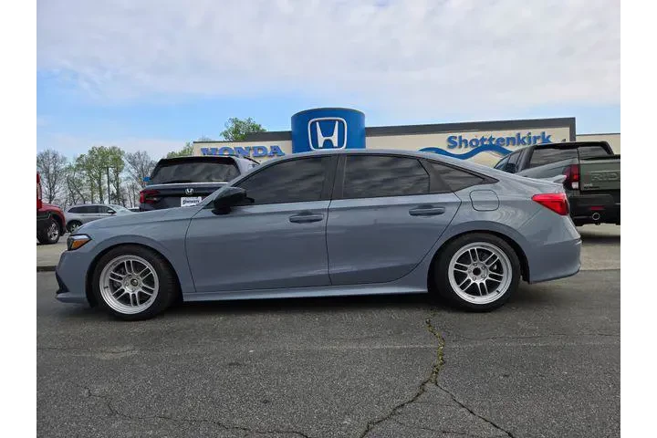 $30895 : Honda Civic 2024 Si 4dr Seda image 3