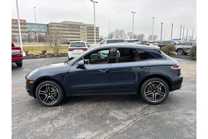 $36985 : Porsche Macan 2021 AWD S 4dr image 4