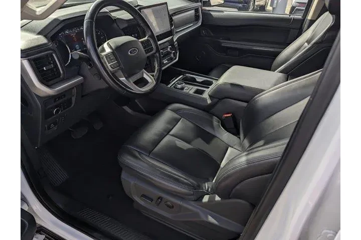 $36999 : Ford Expedition 2024 4x2 XLT image 10