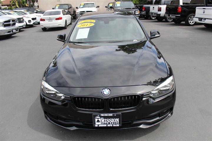 $16496 : 2017 BMW 3 Series image 2