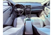 $14995 : Toyota Camry 2017 thumbnail