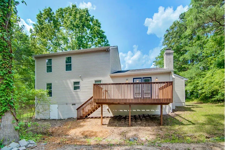 $1145 : Well Furnished Apartments image 6