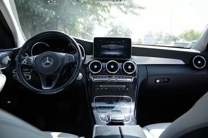 $14995 : 2015 Mercedes-Benz C-Class image 8