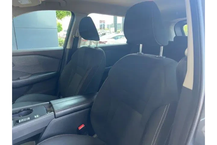 $20181 : Nissan Rogue 2023 S 4dr Cros image 10