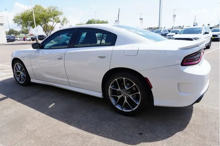 $23988 : Dodge Charger 2023 GT 4dr Se image 4